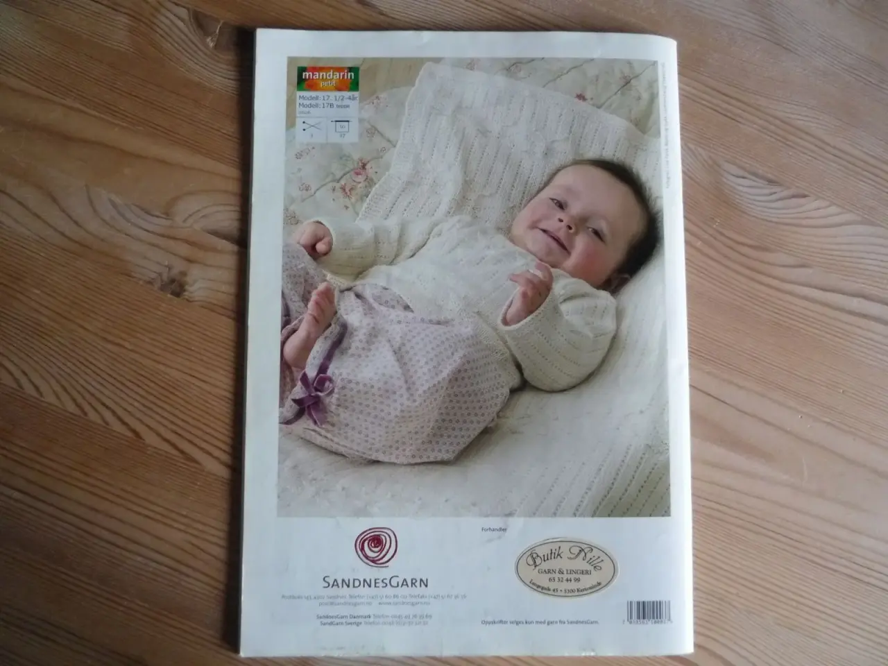 Billede 1 - Opskriftshæfte fra Sandnes Garn, 0-4 år