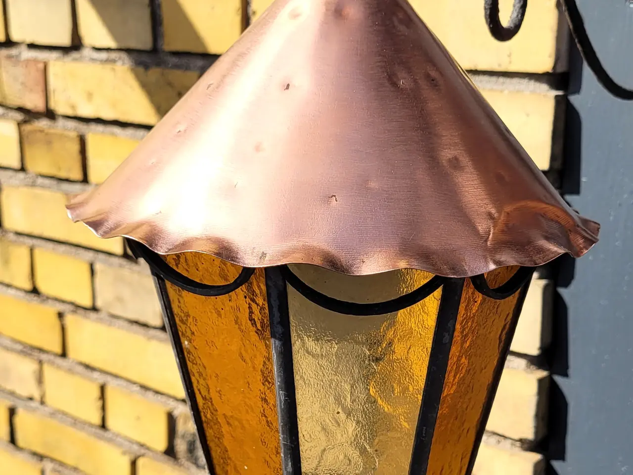 Billede 3 - Blyindfattet udendørs lampe med kobbertag