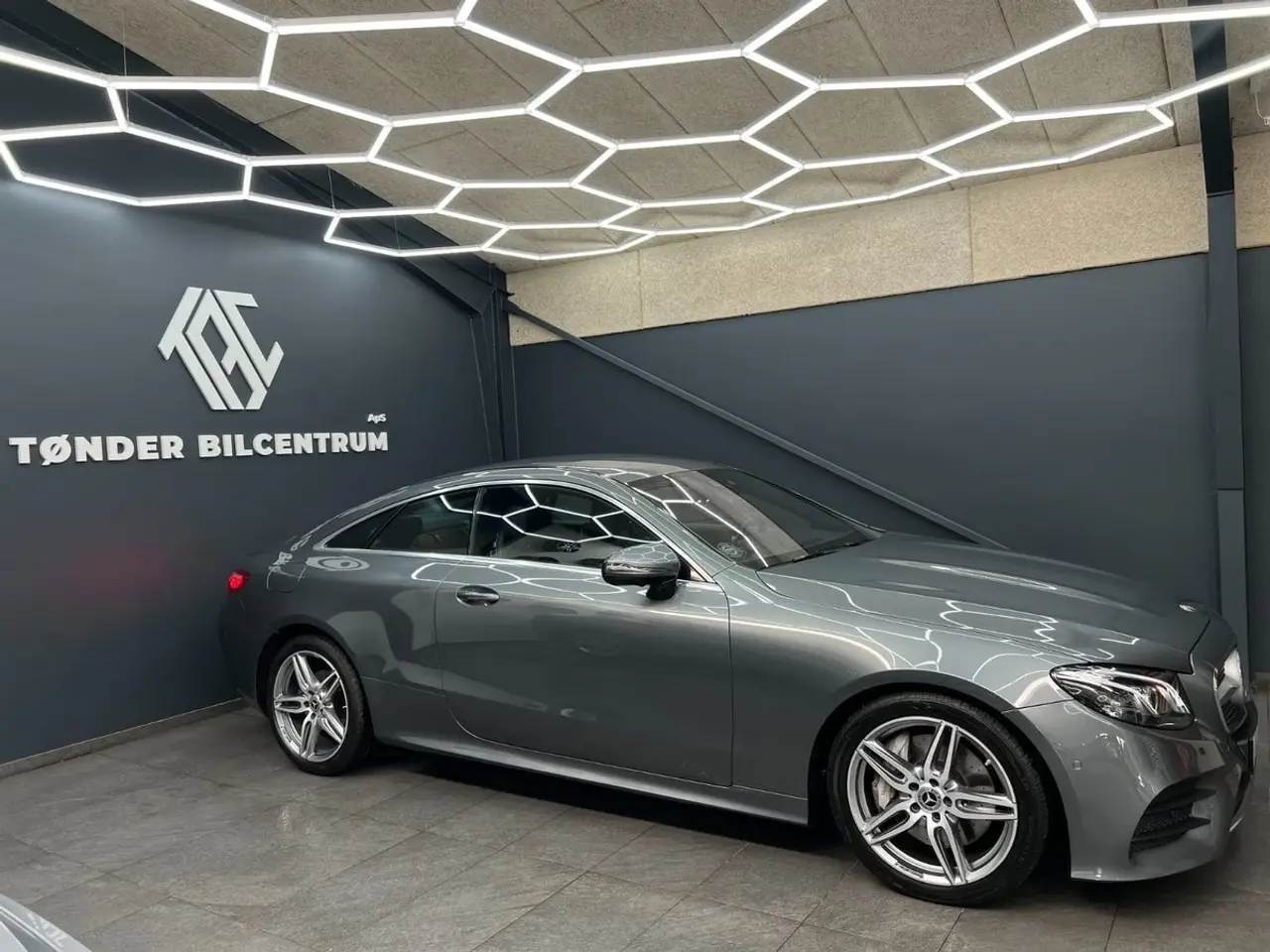 Billede 3 - Mercedes E300 2,0 AMG Line Coupé aut.