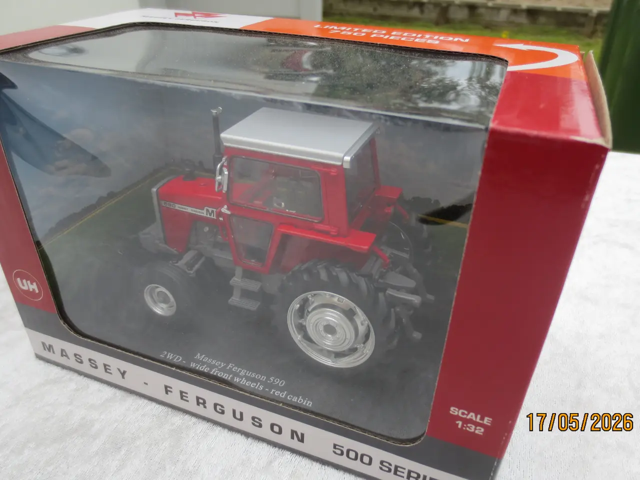 Billede 1 - 1 stk Ny Modeltraktor Massey Ferguson 590