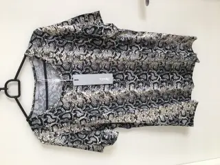 Ofelia Dina t-shirt str,L