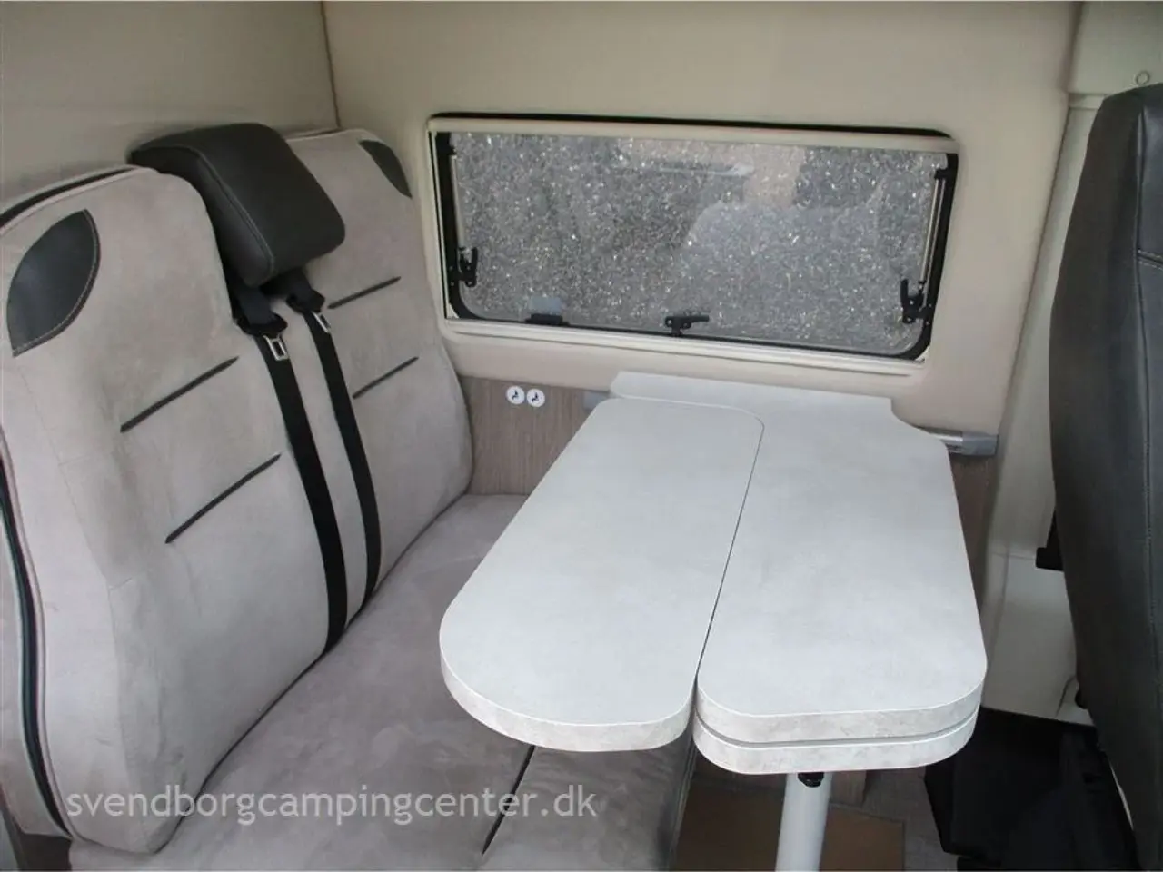 Billede 8 - 2022 - Chausson V594   Utrolig flot luxus camper