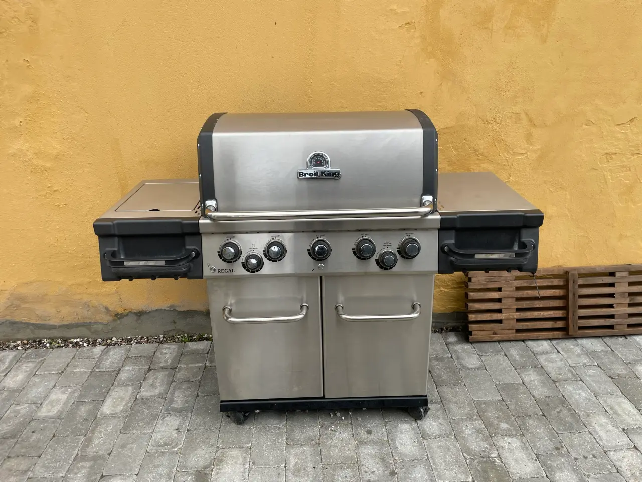 Billede 1 - Gasgrill Broil King m/tilbehør