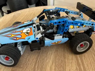 Lego Tecnic HOT ROD model 42022