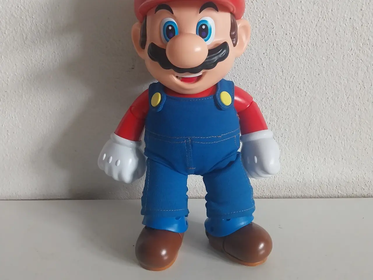 Billede 1 - Mario figur med tale