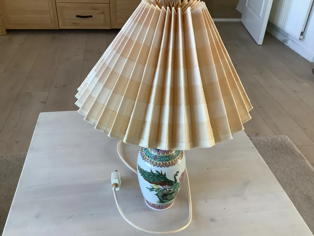 Billede 4 - Kina bordlampe med skærm