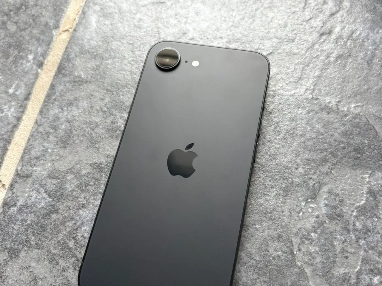 Billede 3 - iphone 16e 128gb helt ny