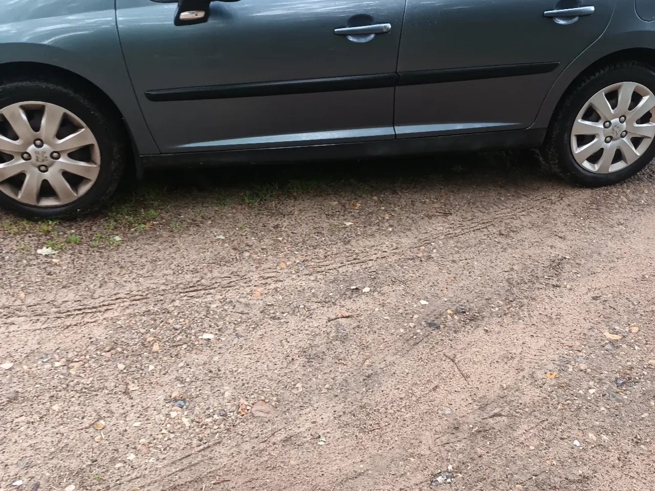 Billede 3 - Peugeot 207 med panorama tag