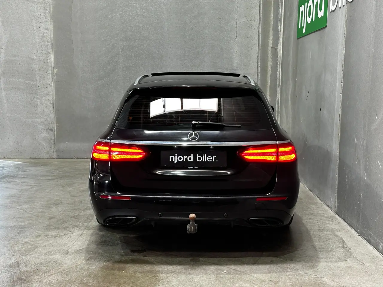 Billede 4 - Mercedes E220 d 2,0 AMG Line stc. aut.