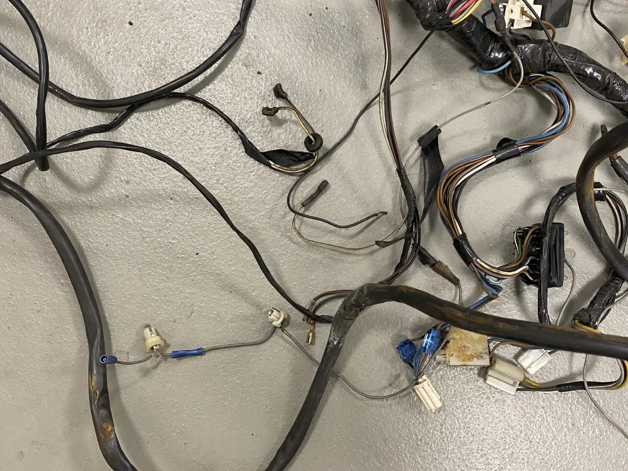 Billede 3 - Opel Kadett c ledningsnet