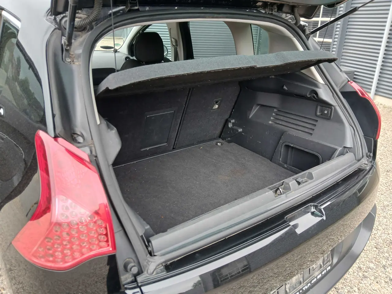 Billede 7 - Peugeot 3008 HDI. SUV. Nysynet