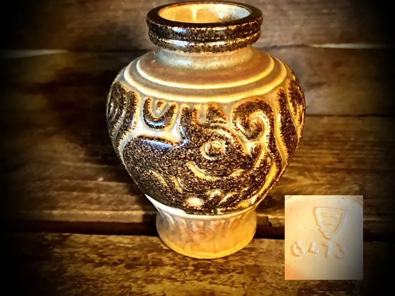 Billede 1 - * Smuk lille vase - fra Michael Andersen & Søn