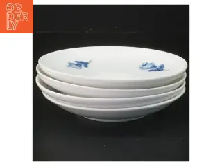 Porcelæns underkopper med blå blomst fra Royal Copenhagen (str. 4 styk, ø 15 cm)