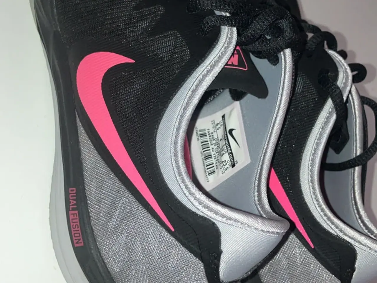 Billede 1 - Ny Nike løbesko