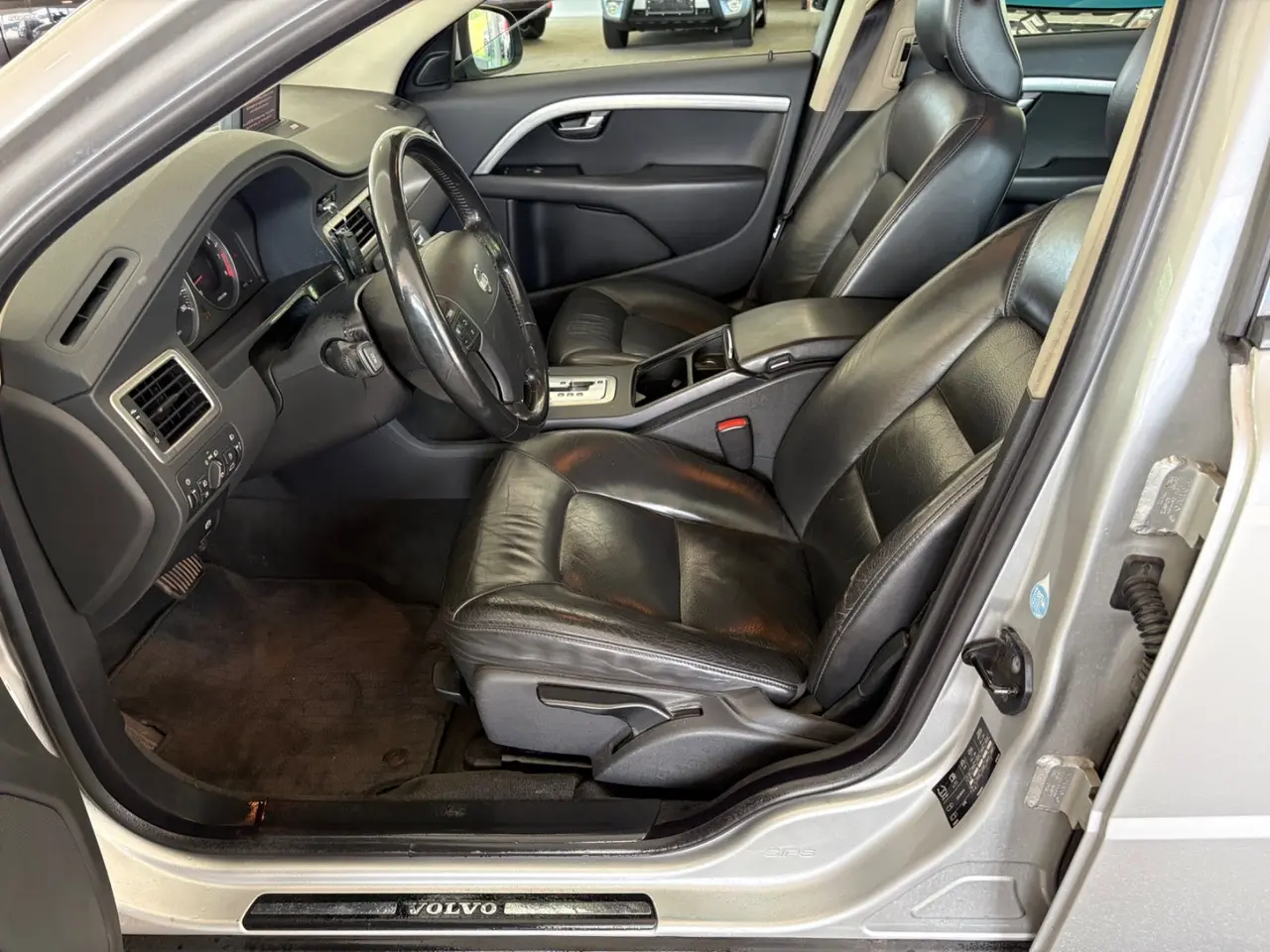Billede 5 - Volvo V70 2,5 T Momentum aut.