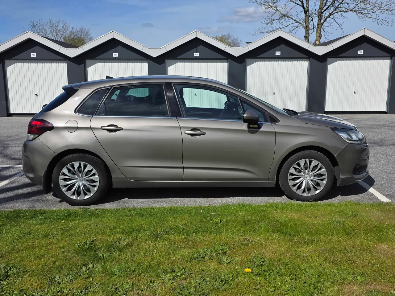 Billede 2 - Citroen C4 1.6 BlueHDi, 2018 - 30.3 km/l