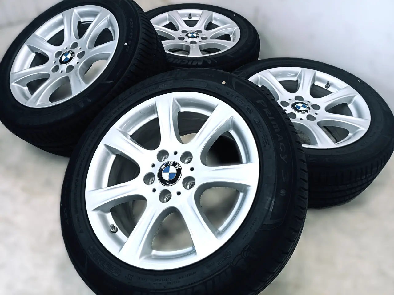 Billede 2 - 5x120 17" ET34 nav 72,6ø BMW sommersæt inkl.TPMS