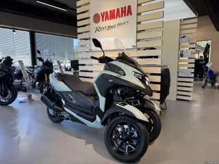 Yamaha Tricity 300