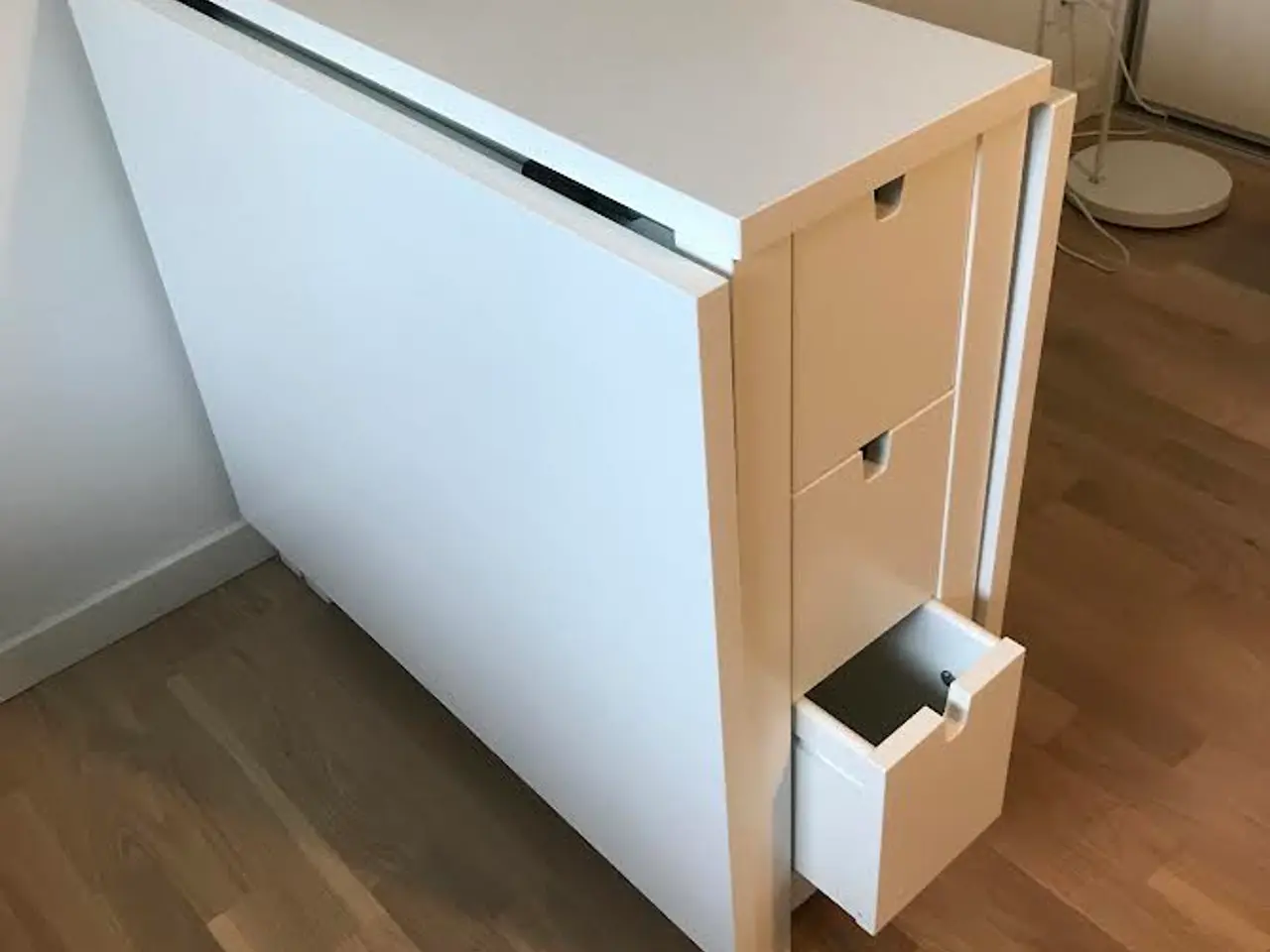 Billede 2 - Spisebord/arbejdsbord