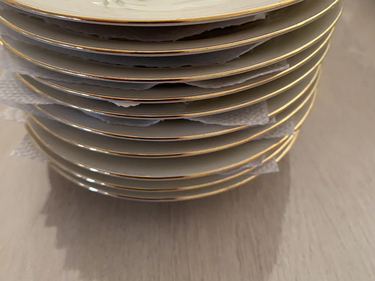 Billede 13 - Kaffestel H&G Heinrich Fajance 10 personer
