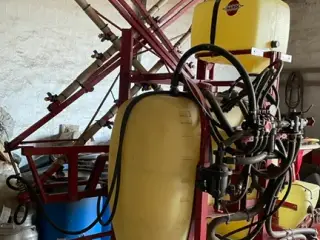 HARDI LXY600 marksprøjte.