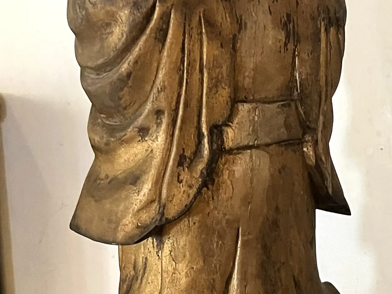 Billede 3 - Kinesisk gl. forgyldt fræfigur "Konfucius" 62 cm.