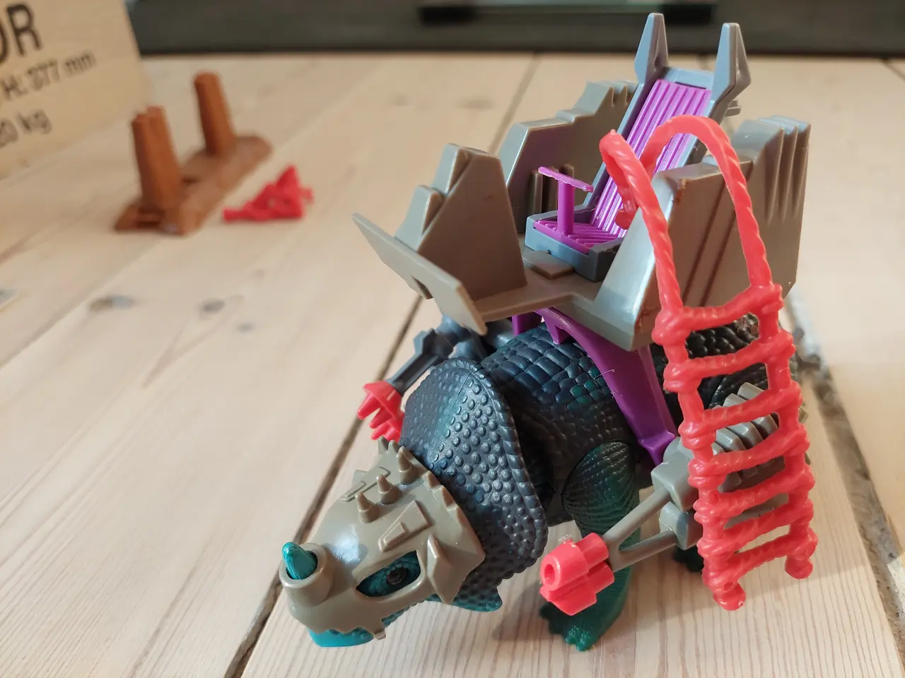 Billede 9 - Dino-Riders - Monoclonius med Mako-figur