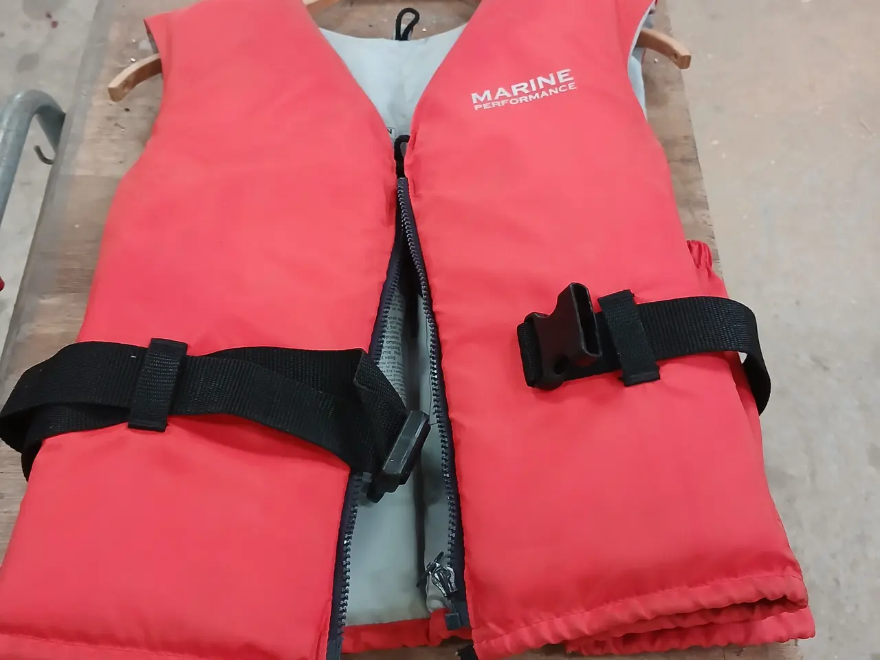 Billede 1 - Rednigsveste