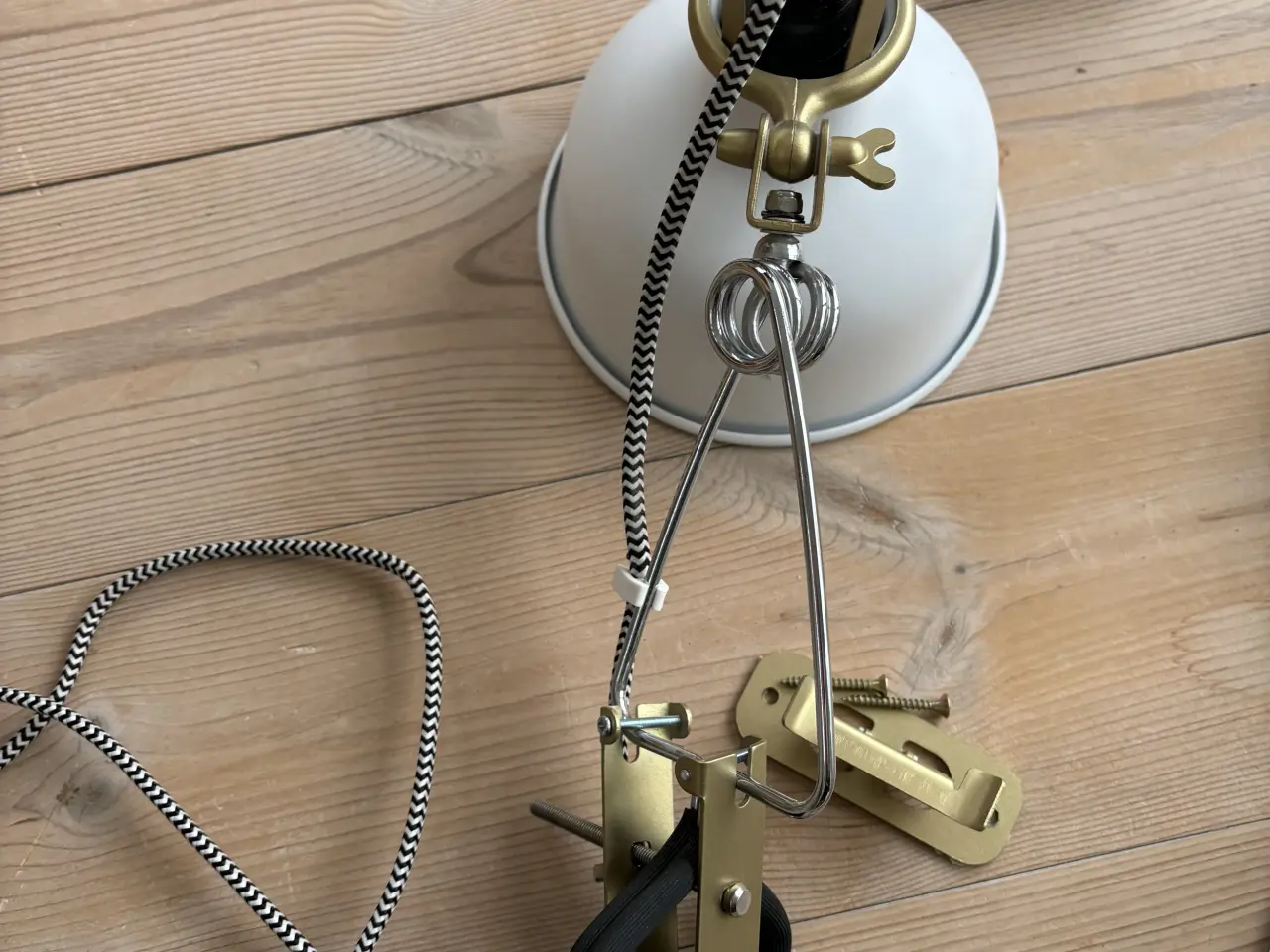 Billede 4 - Ikea 4 loftslamper og 1 klipslampe