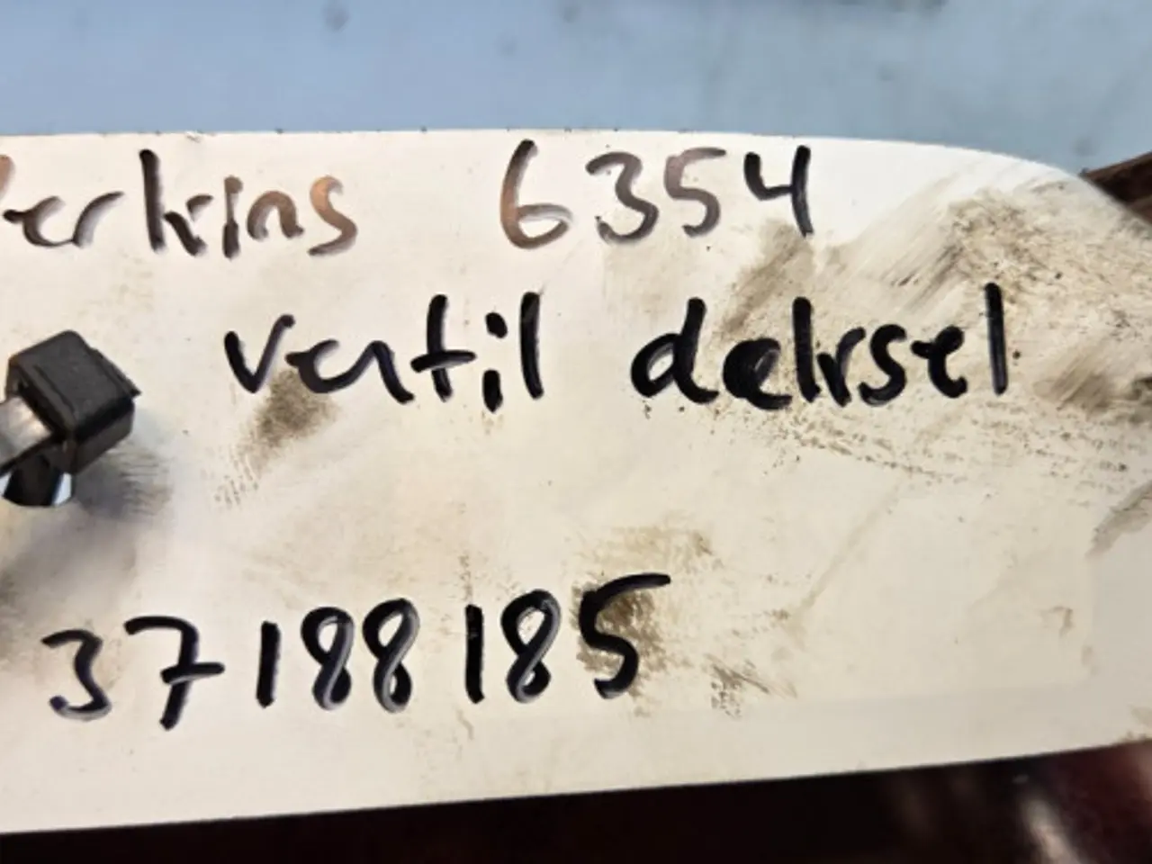 Billede 15 - Perkins 6.354 Ventil Døksel 37188185
