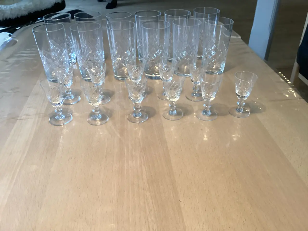 Billede 1 - 12 EATON ØLGLAS 11 SNAPSGLAS LYNGBY KRYSTAL 