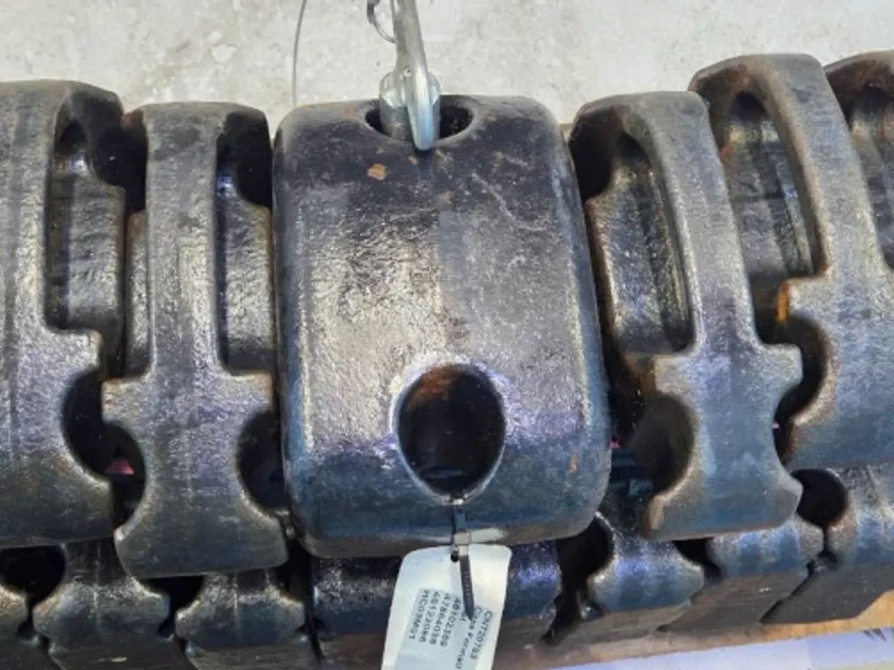 Billede 11 - Case Farmall 75A Frontvægt Sæt 48102389