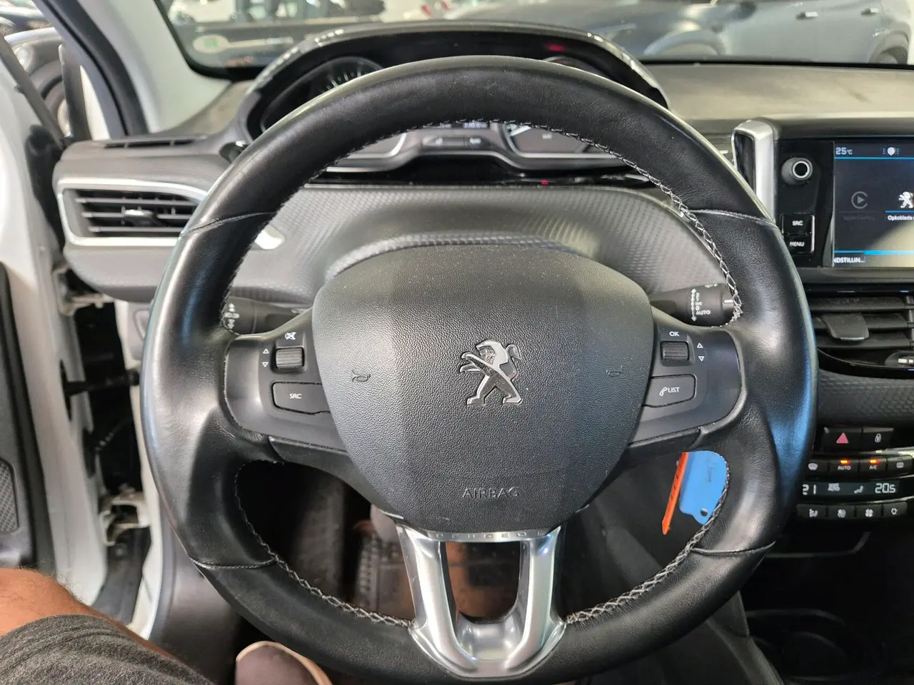 Billede 12 - Peugeot 208 1,5 BlueHDi Infinity 100HK 5d 6g