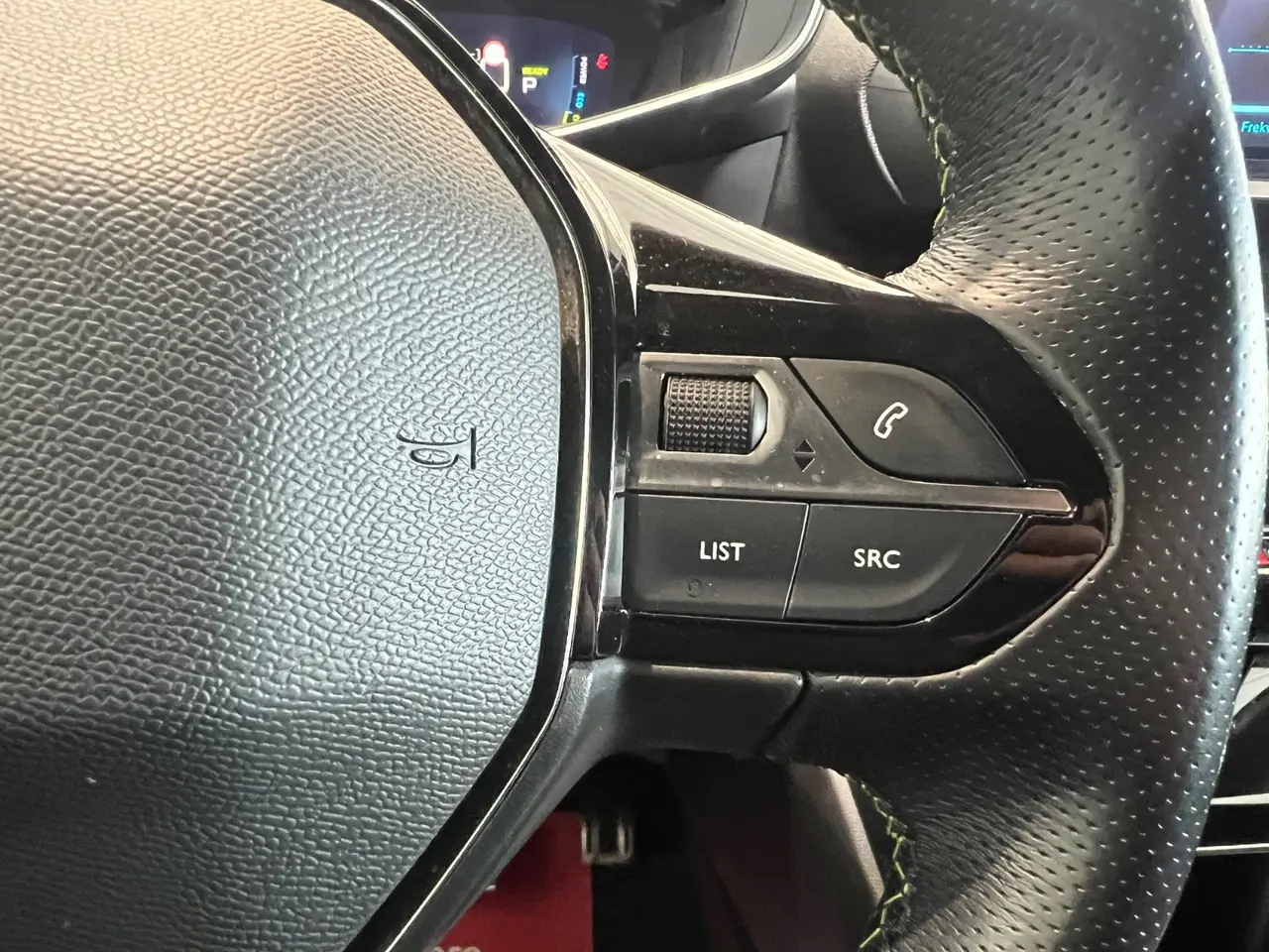 Billede 13 - Peugeot e-2008 50 GT Sky