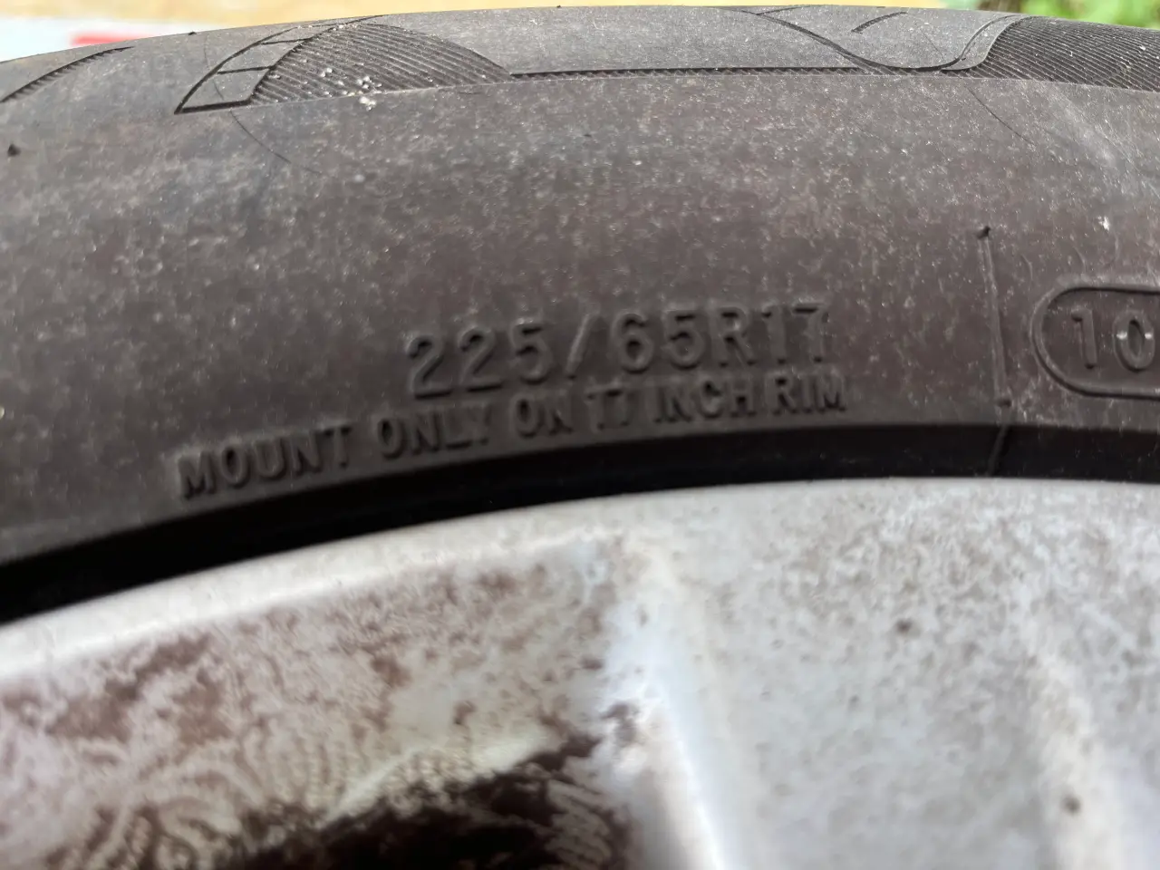 Billede 2 - Dæk på fælge til Toyota RAV4