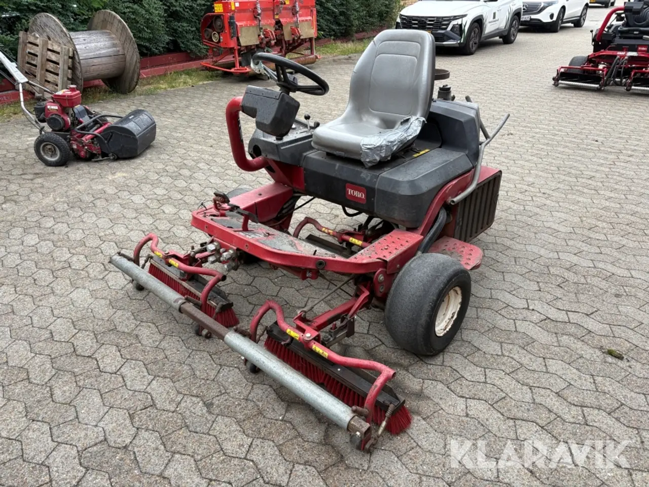 Billede 1 - Triplexklipper Toro Greensmaster 3200-D med børster