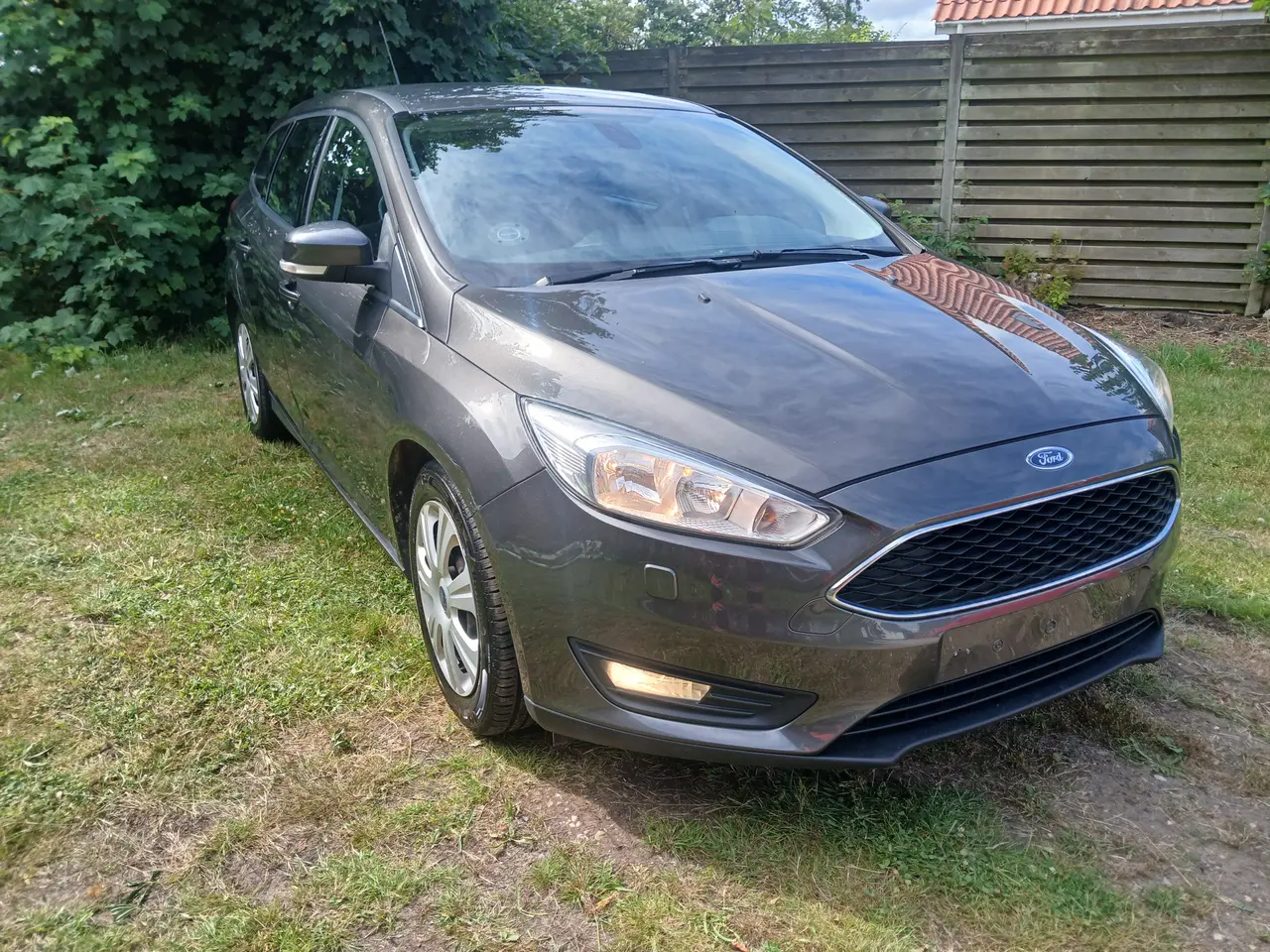 Billede 1 - Rigtig fin, flot og lækker Ford Focus der er klar