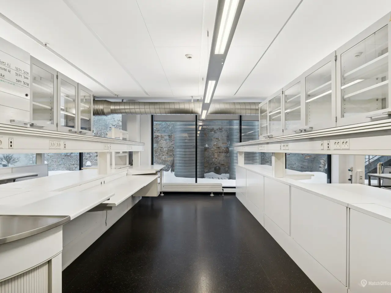 Billede 2 - Moderne laboratorie med kontor