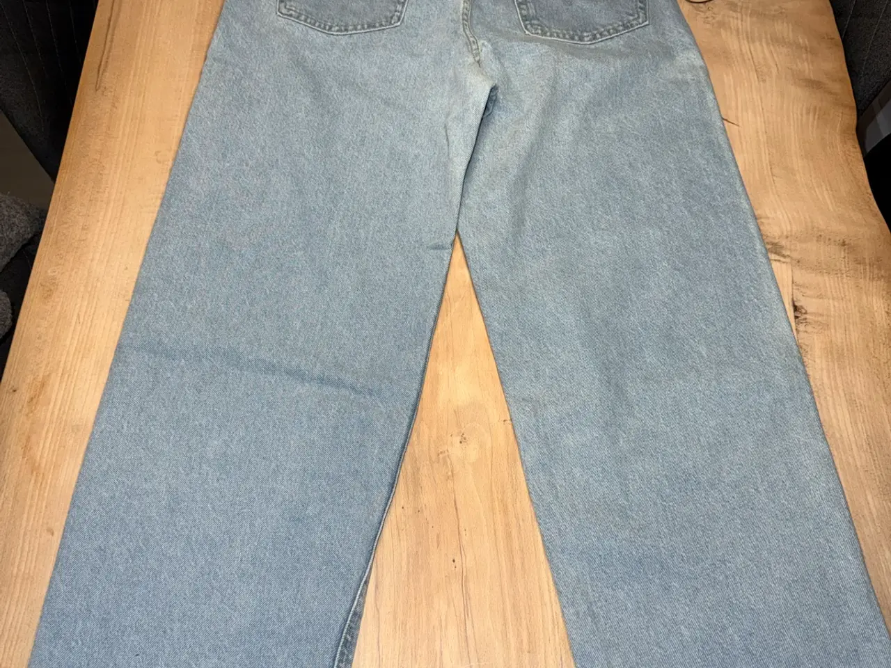 Billede 4 - Levis jeans str 12A