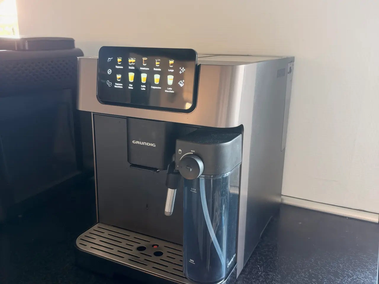 Billede 3 - Grundig KVA 7230 delisia