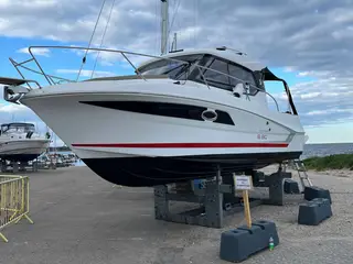 Beneteau Antares 8.80 m/ 250hk Mercury