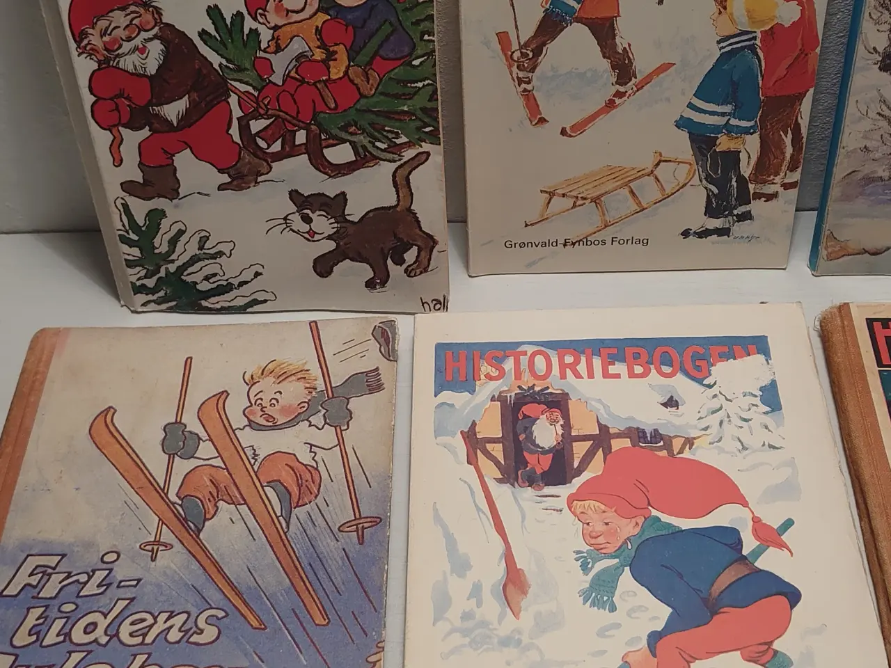 Billede 2 - 8 stk ældre børnebøger med jule tema.