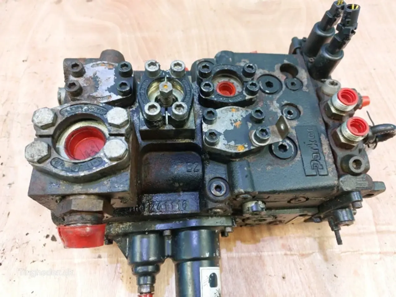 Billede 22 - JCB 427 HL Hydraulikventil 334/V1169