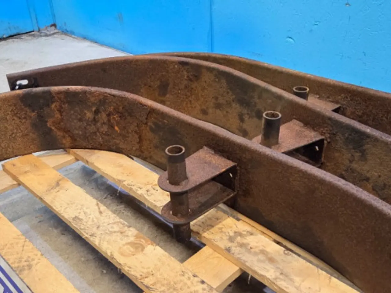 Billede 7 - New Holland BB9060S Plade 84058412  3 Stk