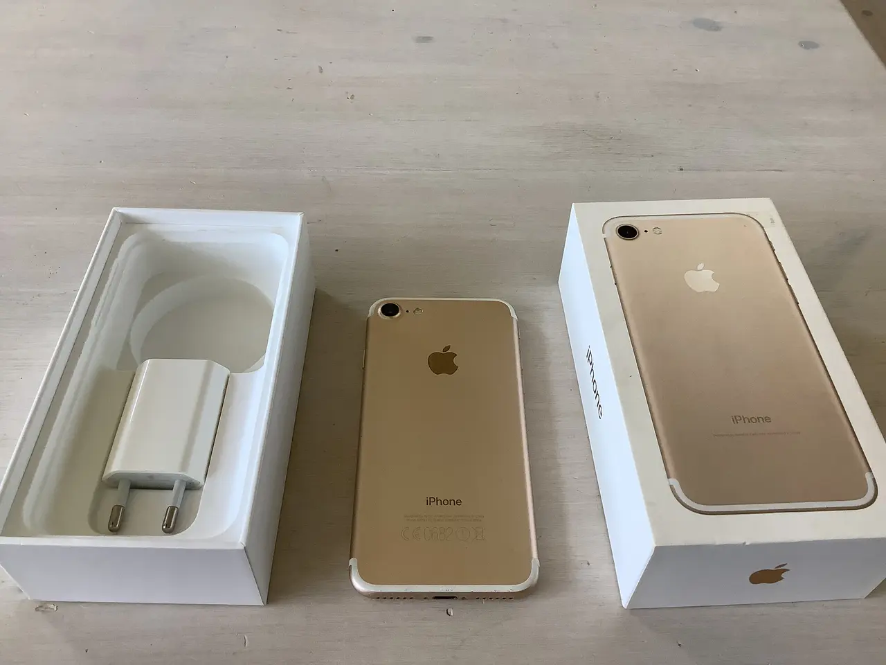 Billede 2 - Apple IPhone 7 128 GB Guld