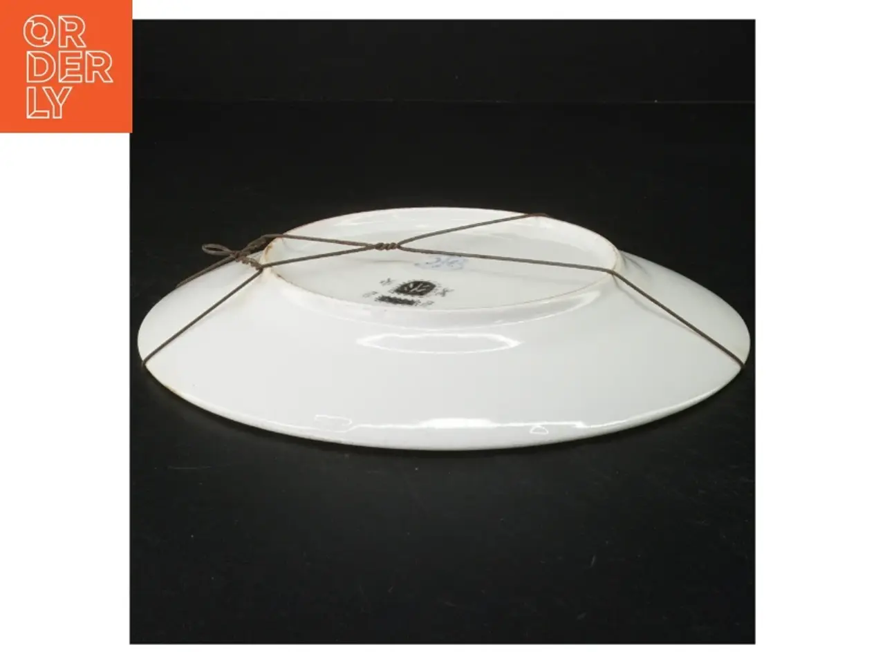 Billede 2 - Orientalsk…..Dekorativ porcelænsvægplatte (str. 22 cm)