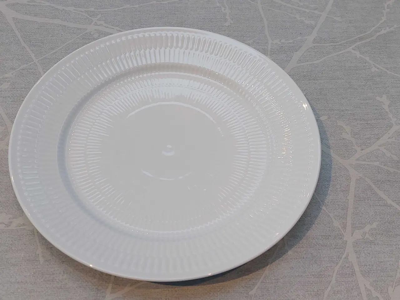 Billede 2 - 5 stk. Royal Copenhagen middags tallerkner