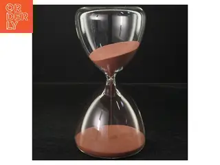 Timeglas i glas med rødt sand (str. 20x9 cm)