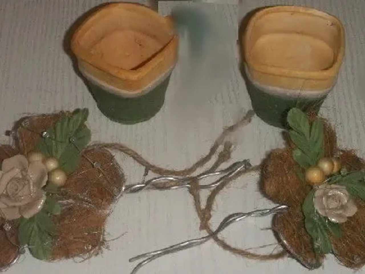 Billede 1 - Urtepotteskjulere og dek. blomster
