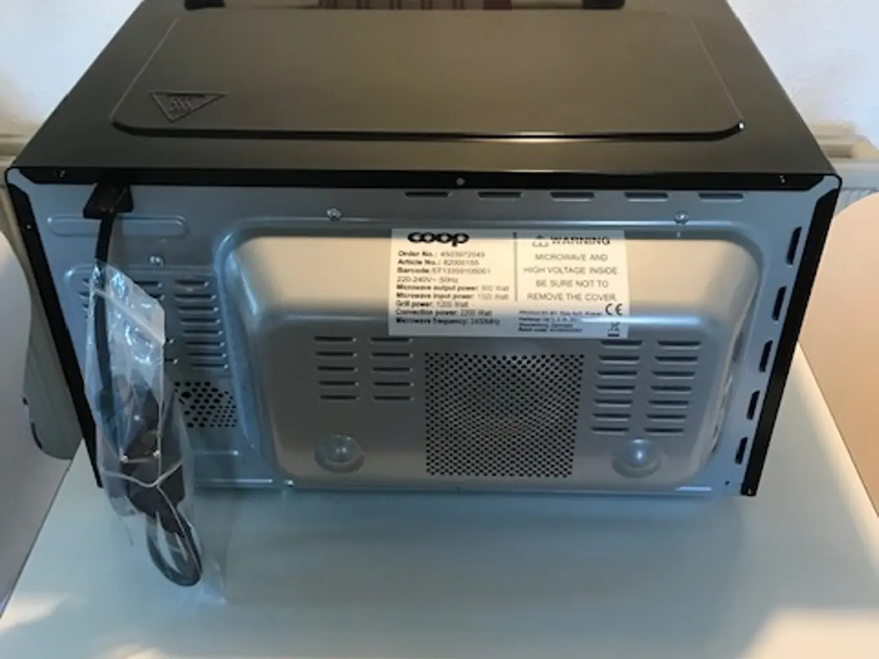 Billede 2 - 2 1/2 år gl. 25L. Combiovn varmluft/grill/micro.